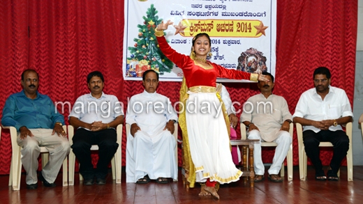 Christmas meet at Bishop House 6